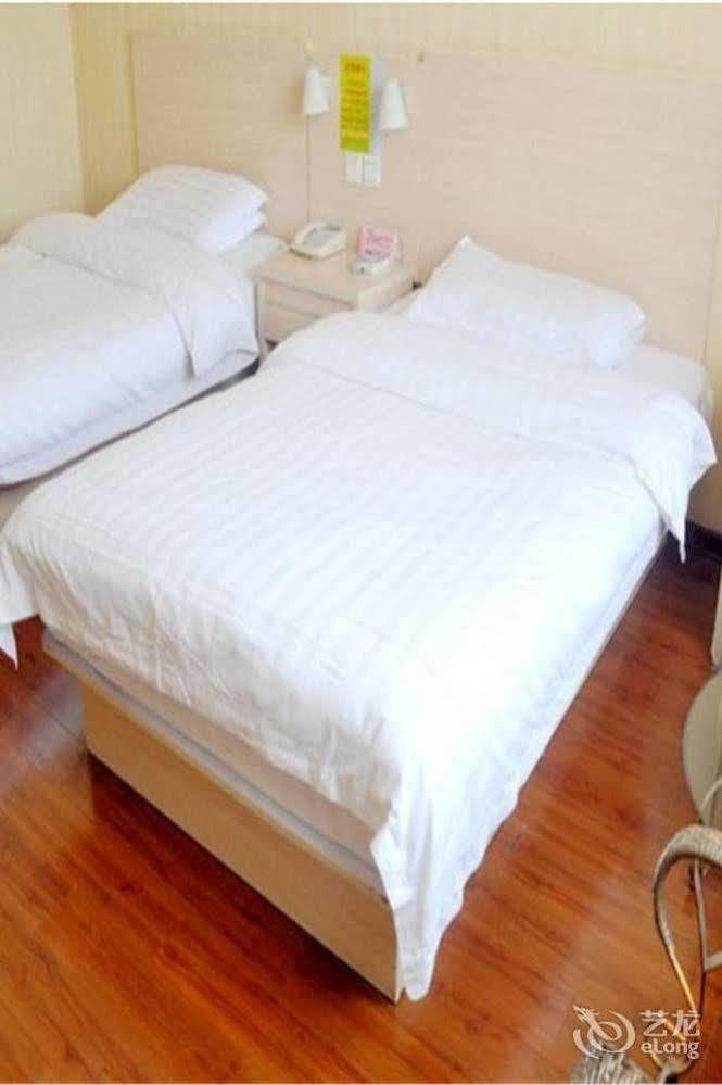Lvzhou Business Hotel- Wuhu ภายนอก รูปภาพ